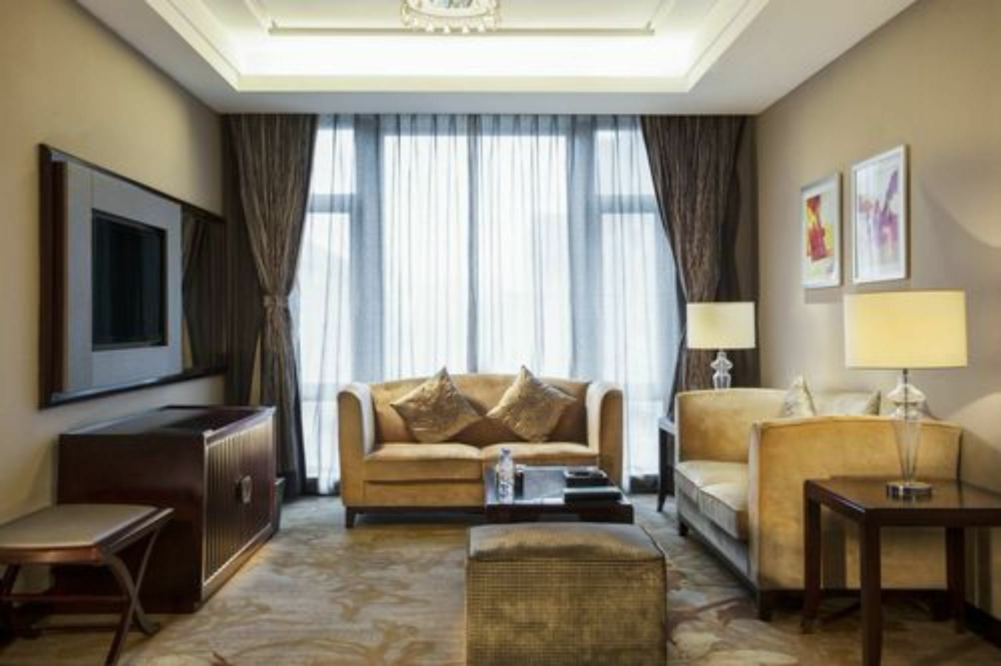 Xi'An Tanglong International Hotel Экстерьер фото